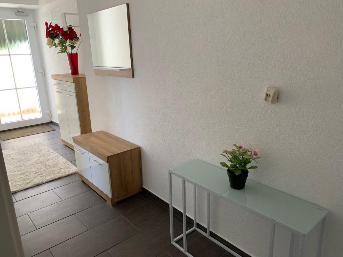 Terrassenwohnung In Estenfeld Bei Wuerzburg Exterior photo